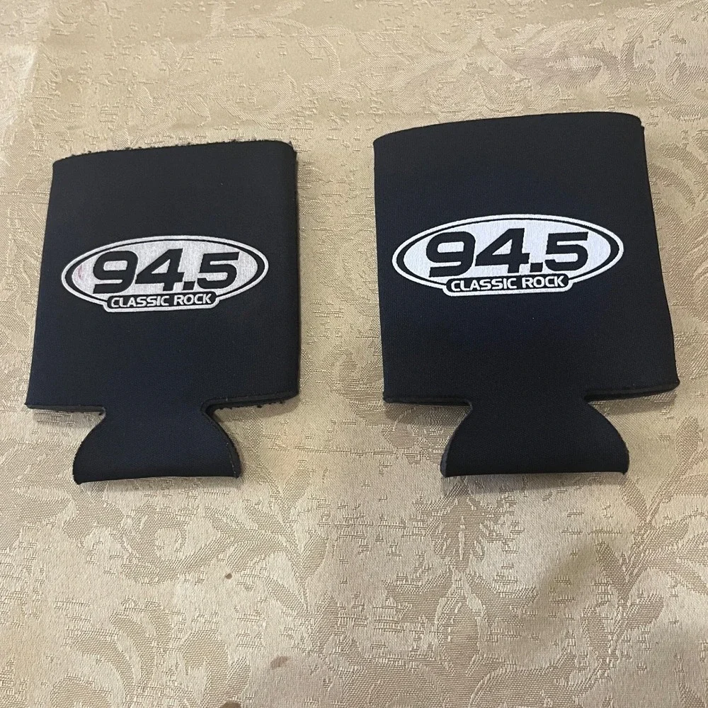 Unbranded 94.5 Classic Rock Koozie‎ Set Unisex OS Black Good Radio Promo 2pk